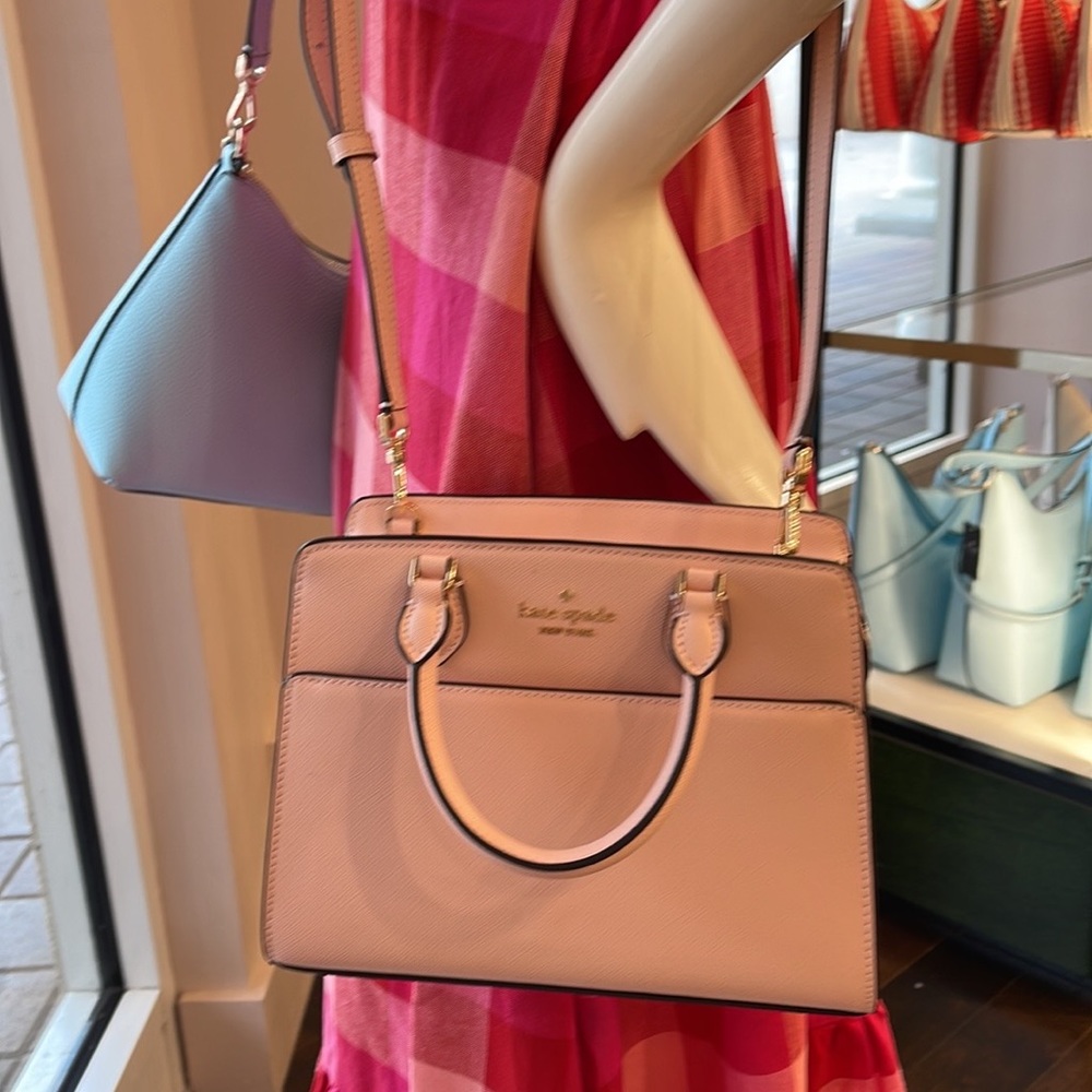 Kate Spade Madison Saffiano Leather Small Satchel
COLOR:
Conch Pink
NWT - Picture 9 of 16